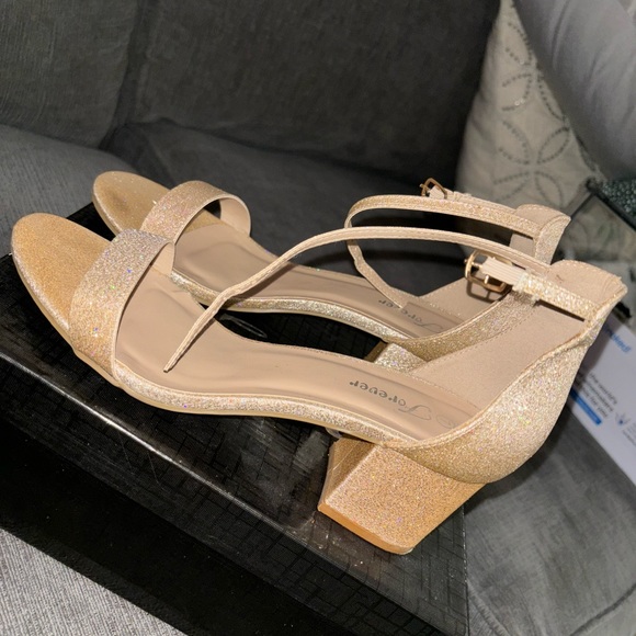 Champagne glitter 2” block heels women’s size 7 - Picture 5 of 7